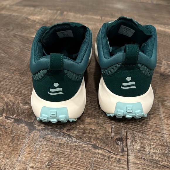 Hilma Running Shoes, Women Size 9 - Picture 4 of 7